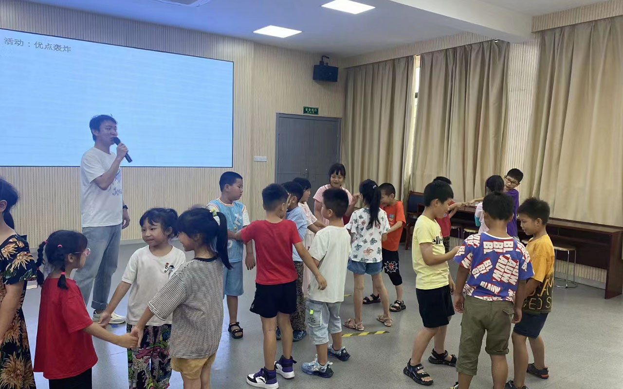 东安龙观乡中心学校